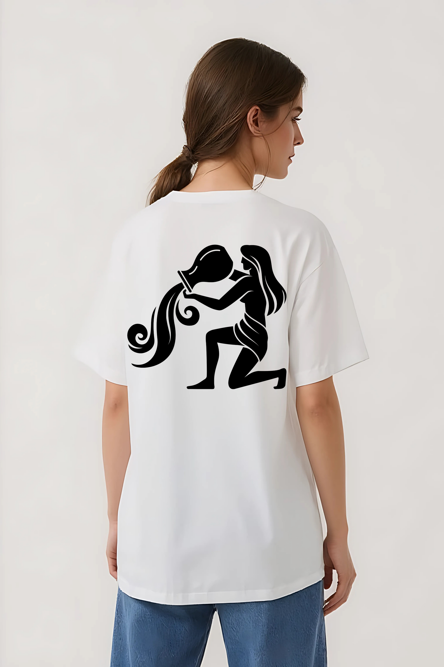 AQUARIUS OVERSIZED TEE WHITE