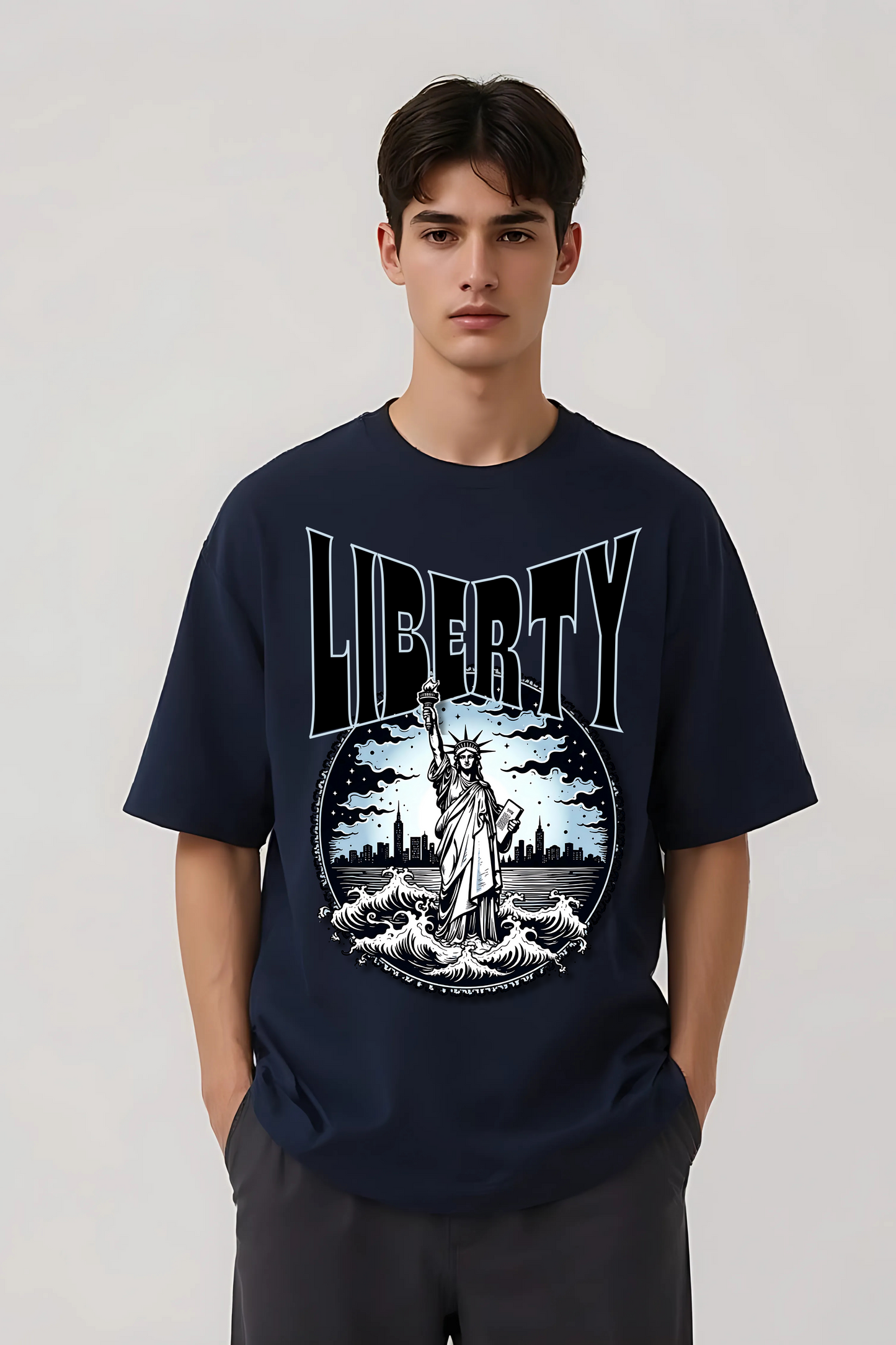 LIBERTY OVERSIZED TEE NAVY-BLUE