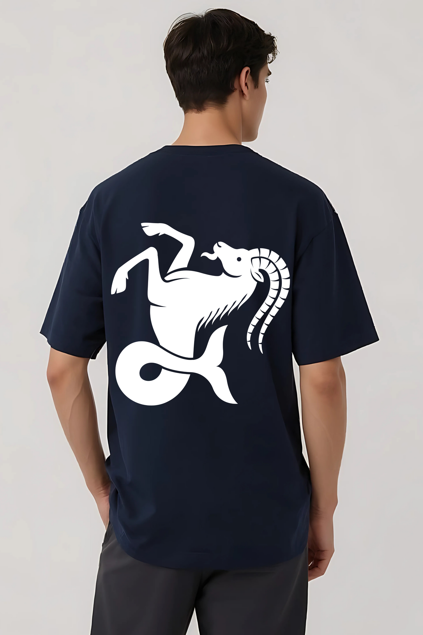 CAPRICORN OVERSIZED TEE NAVY-BLUE