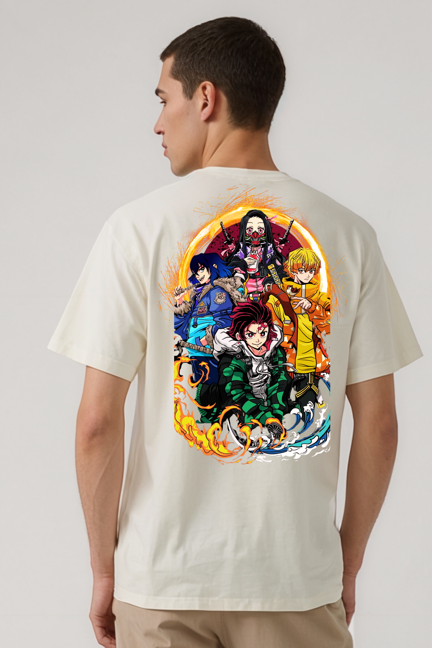 DEMON SLAYER GROUP OVERSIZED TEE BEIGE