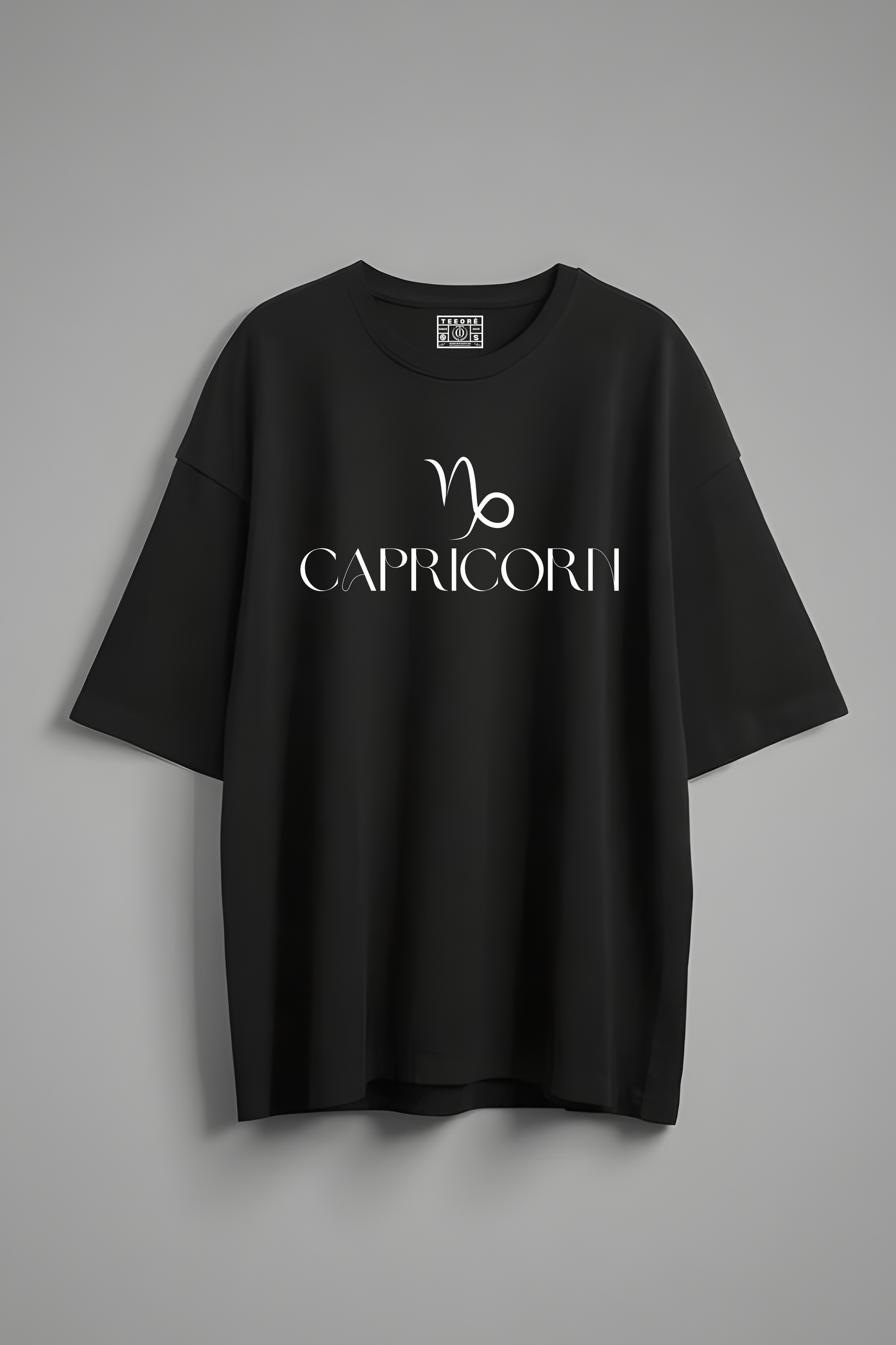 CAPRICORN OVERSIZED T-SHIRT