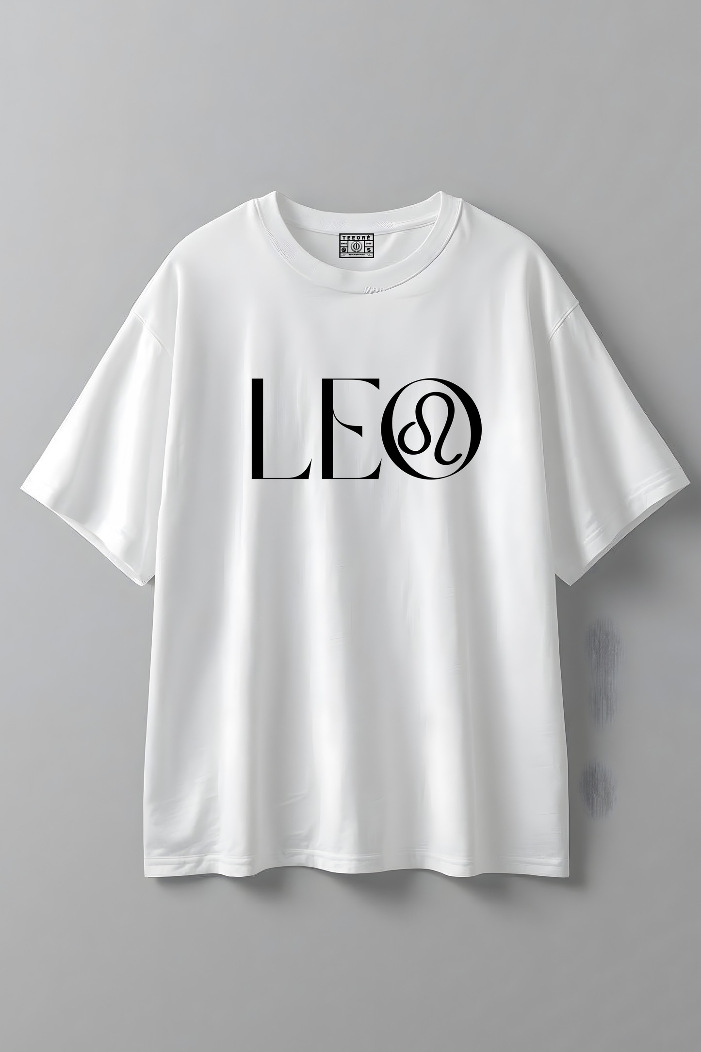LEO OVERSIZED T-SHIRT
