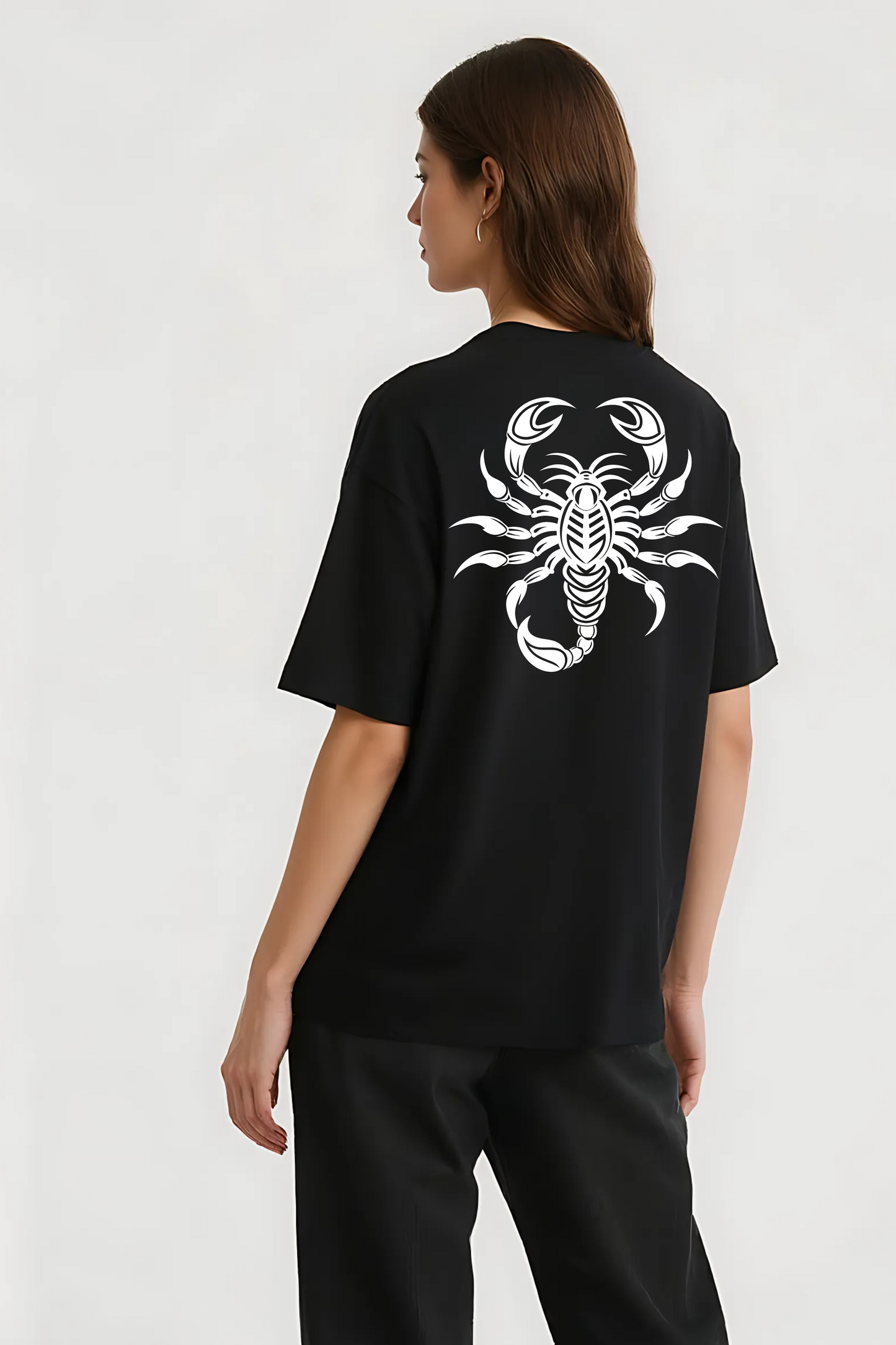 SCORPIO OVERSIZED TEE BLACK