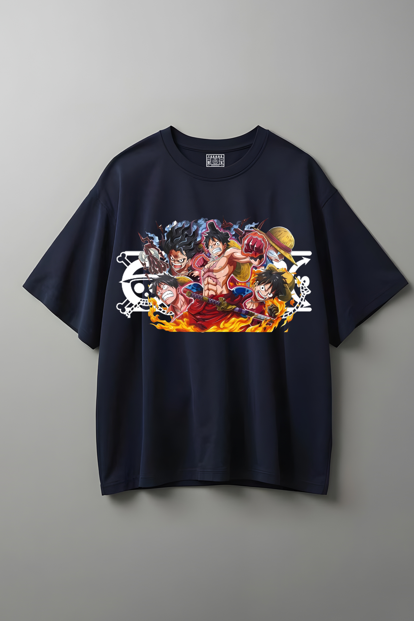ONE PIECE OVERSIZED T-SHIRT