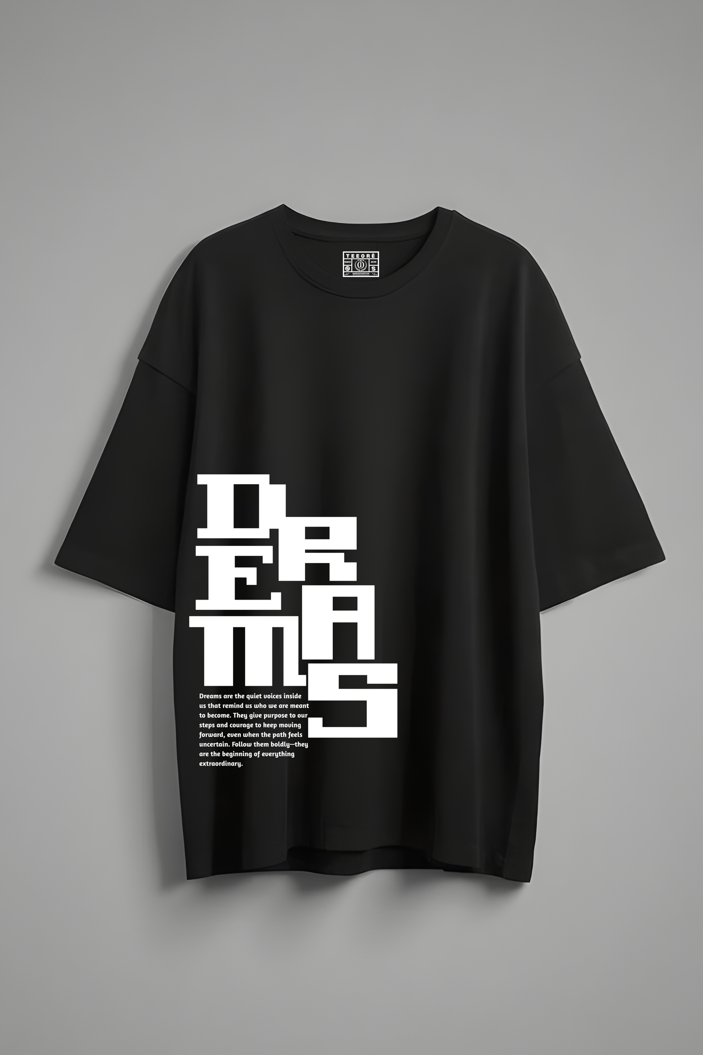 DREAMS OVERSIZED T-SHIRT